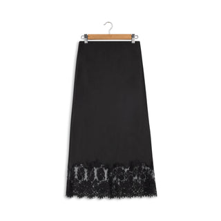 ofd skirt with lace border