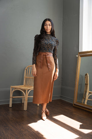 element leather waistband skirt