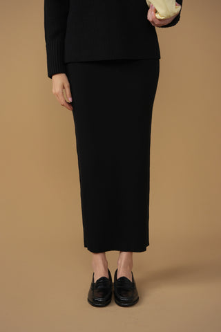 point straight knit skirt