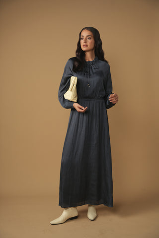 ofd poet sleeve maxi dress