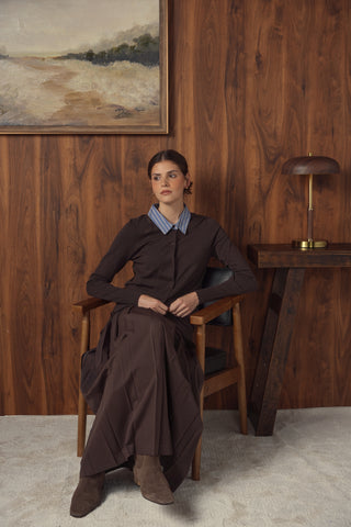 point collared cardi