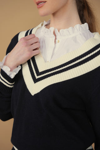 point preppy v-neck sweater