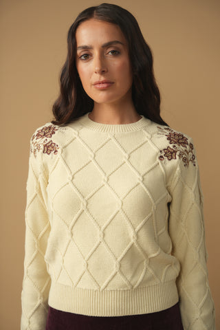 km honeycomb embroidered sweater