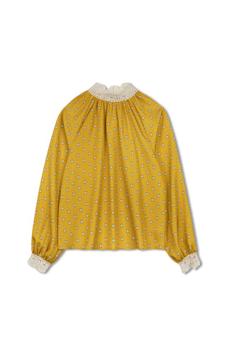 ceremony crochet collar blouse