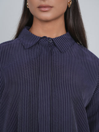 Point Cropped Button Up