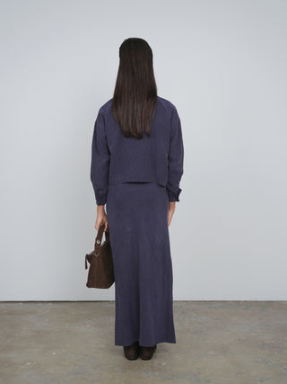 Point Cropped Button Up