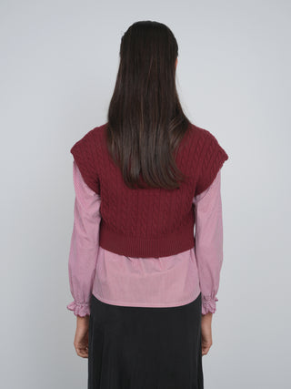 Point Cable Knit Vest