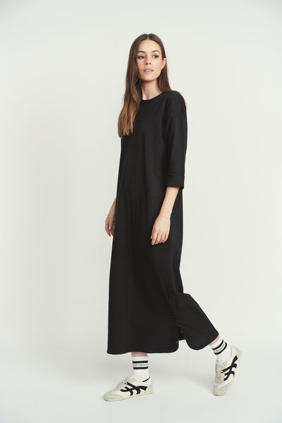 Point 3/4 Sleeve Maxi Dress