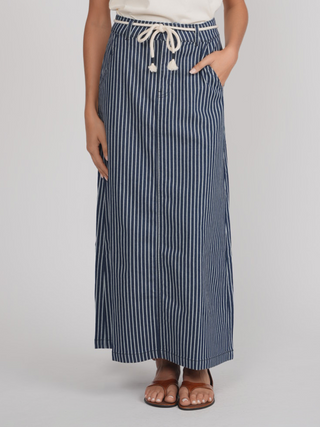 POINT X HD STRIPED SKIRT W/ ROPE BELT