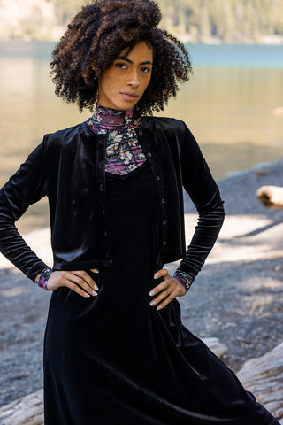 Point Printed Crop Mock Neck